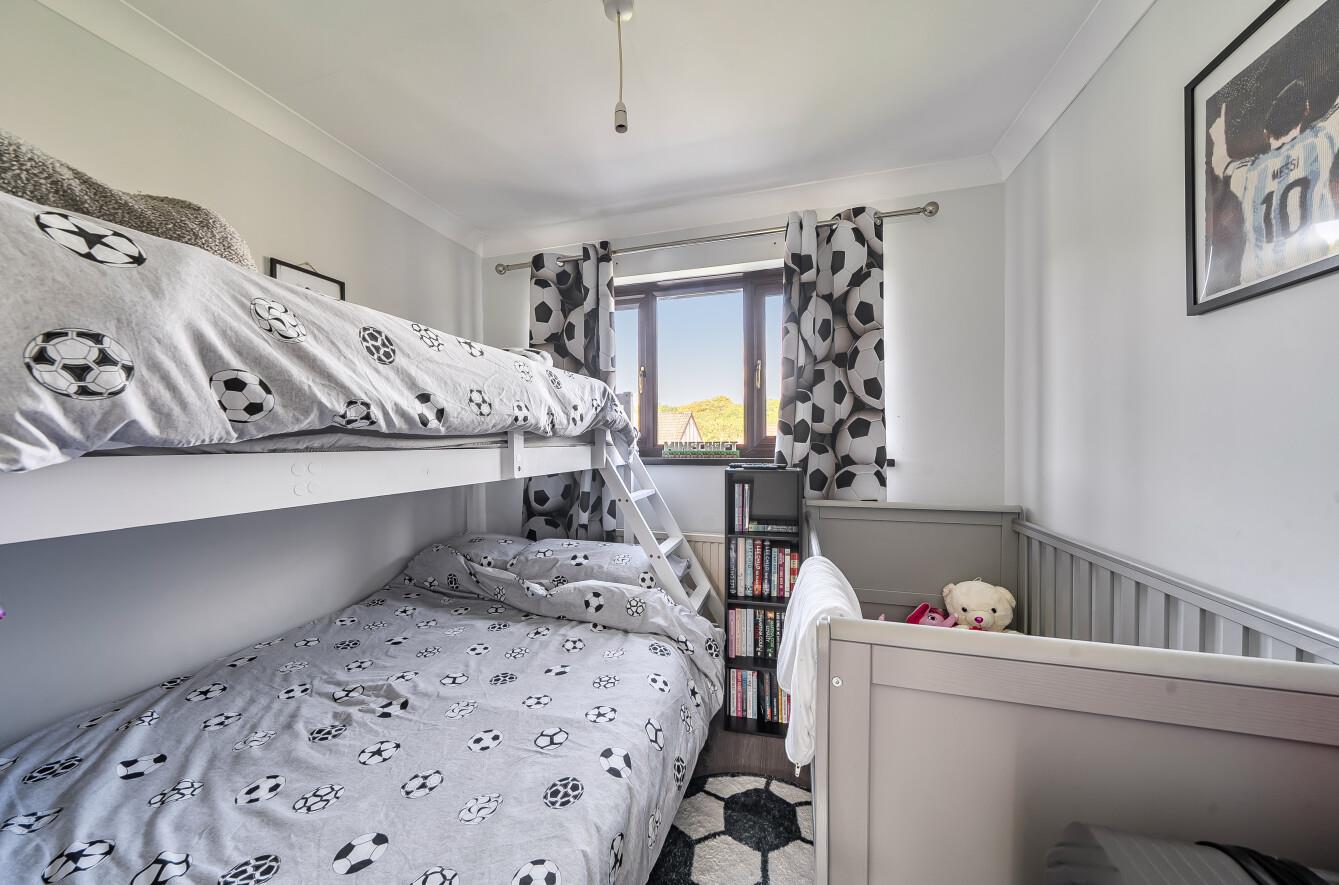 Gelli Aur, Treboeth, Swansea, SA5 9DF